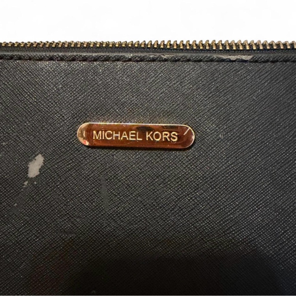 Michael Kors Black Crossbody Bag - Picture 2 of 5